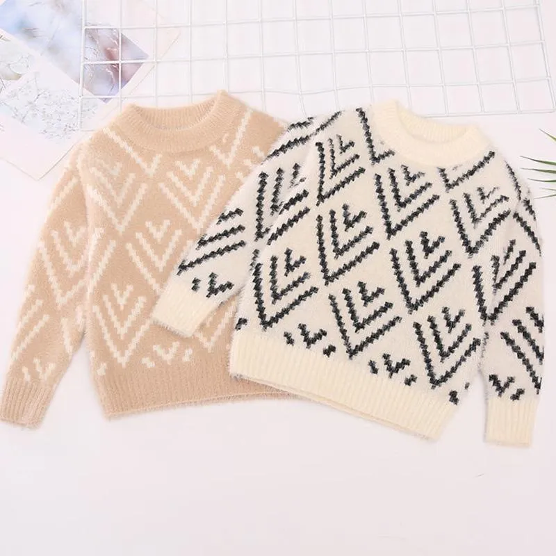 Autumn and Winter Sweater Girls Slim Thickening Fashion Sweater Round Neck Long Sleeve Children's Bottoming Shirt