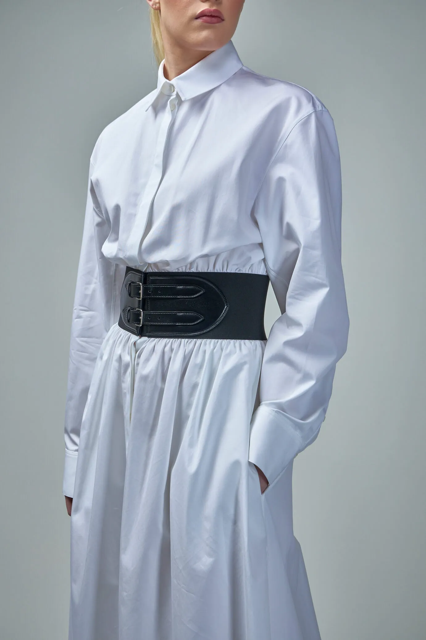 Belted Dress blanc
