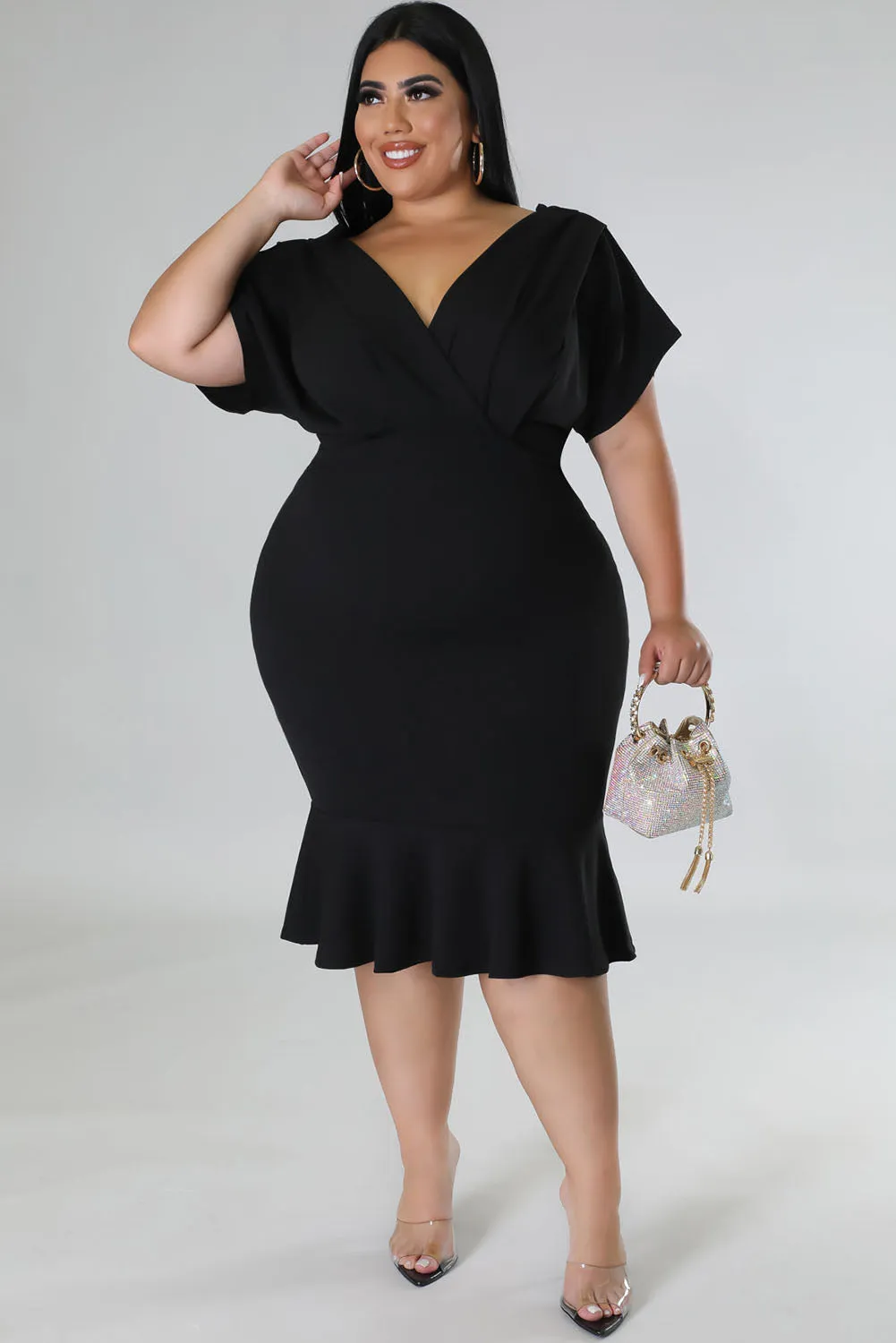 Black Plus Size Pleated V Neck Ruffle Hem Bodycon Dress