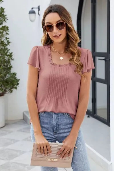 Blouse met ruches, vierkante hals en fladdermouwen
