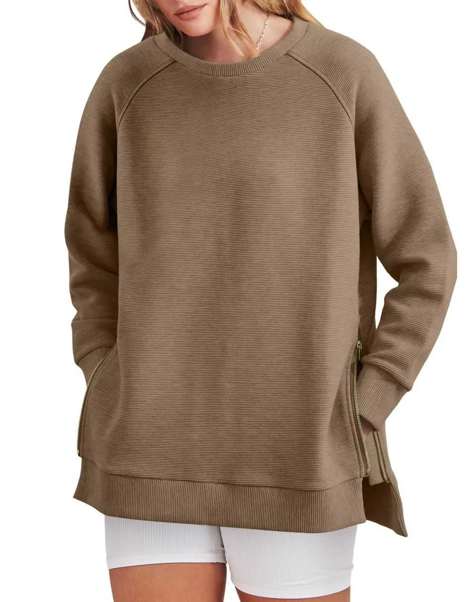Colette - Sleek and Comfortable Zippered Tunic Sweatshirt