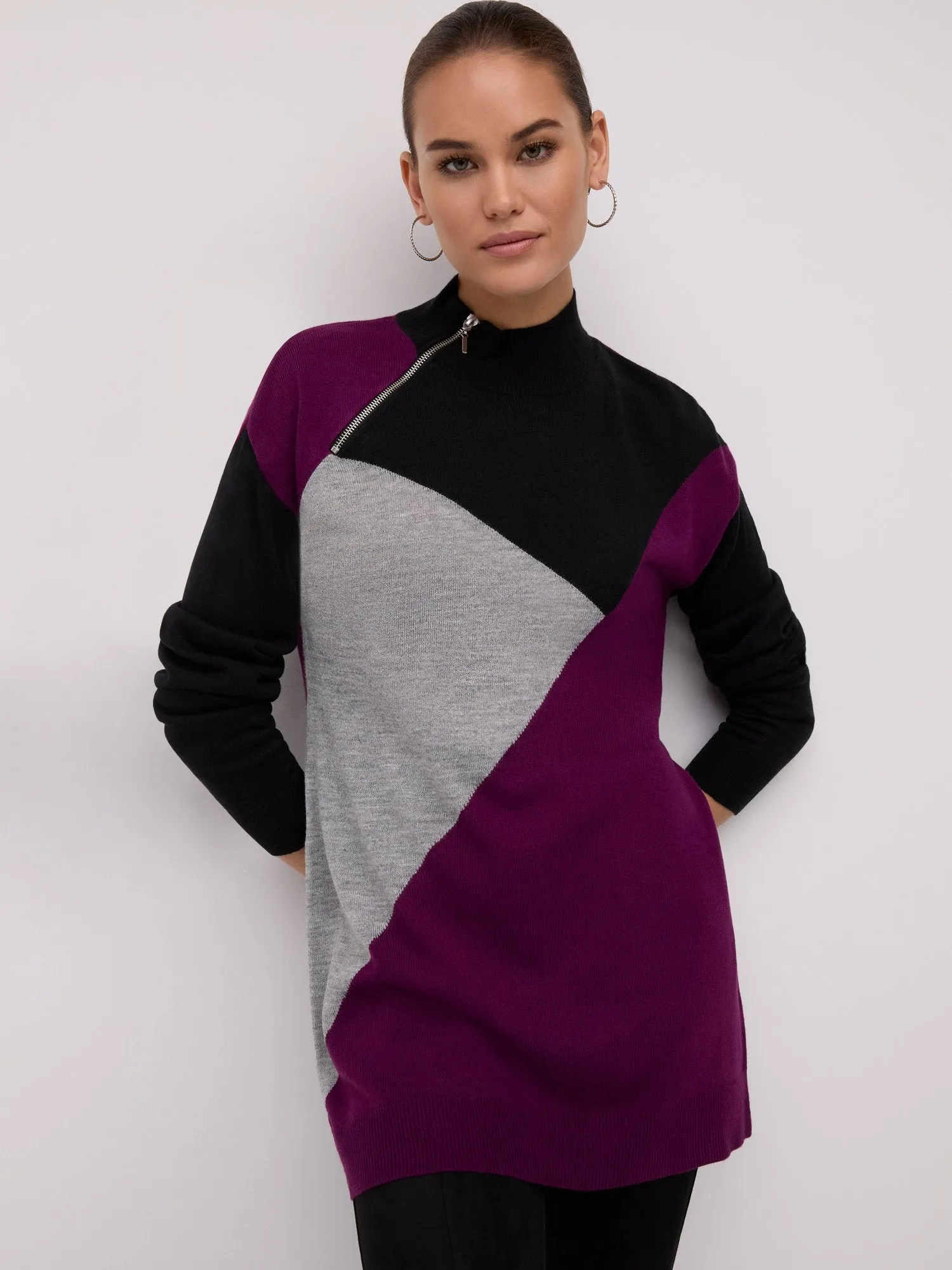 Colorblock Mock-Neck Zip-Detail Tunic Sweater