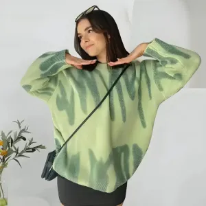 Cozy Knitted Sweater with Wavy Line Design for Winter Comfort