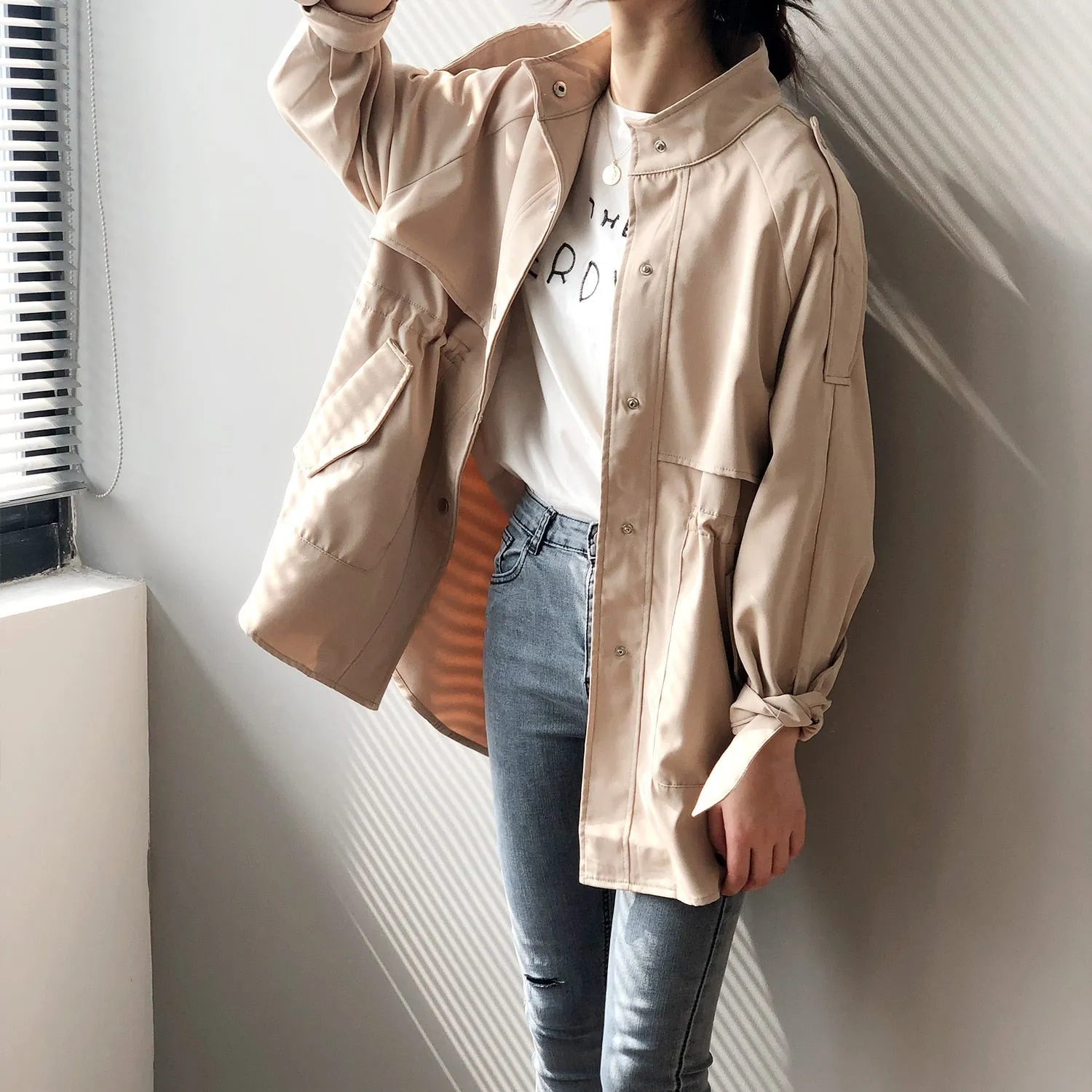 Fashion Trench Coats Female Spring Windbreaker Drawstring Coats Casual Loose Safari Clothes Stand Collar