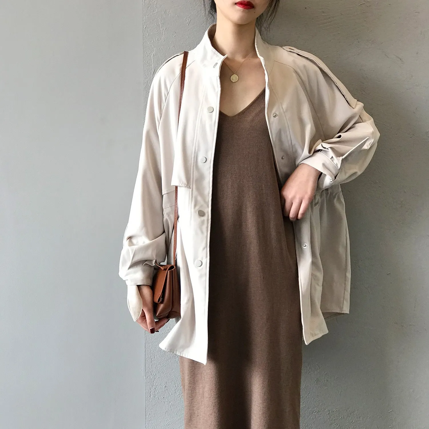 Fashion Trench Coats Female Spring Windbreaker Drawstring Coats Casual Loose Safari Clothes Stand Collar