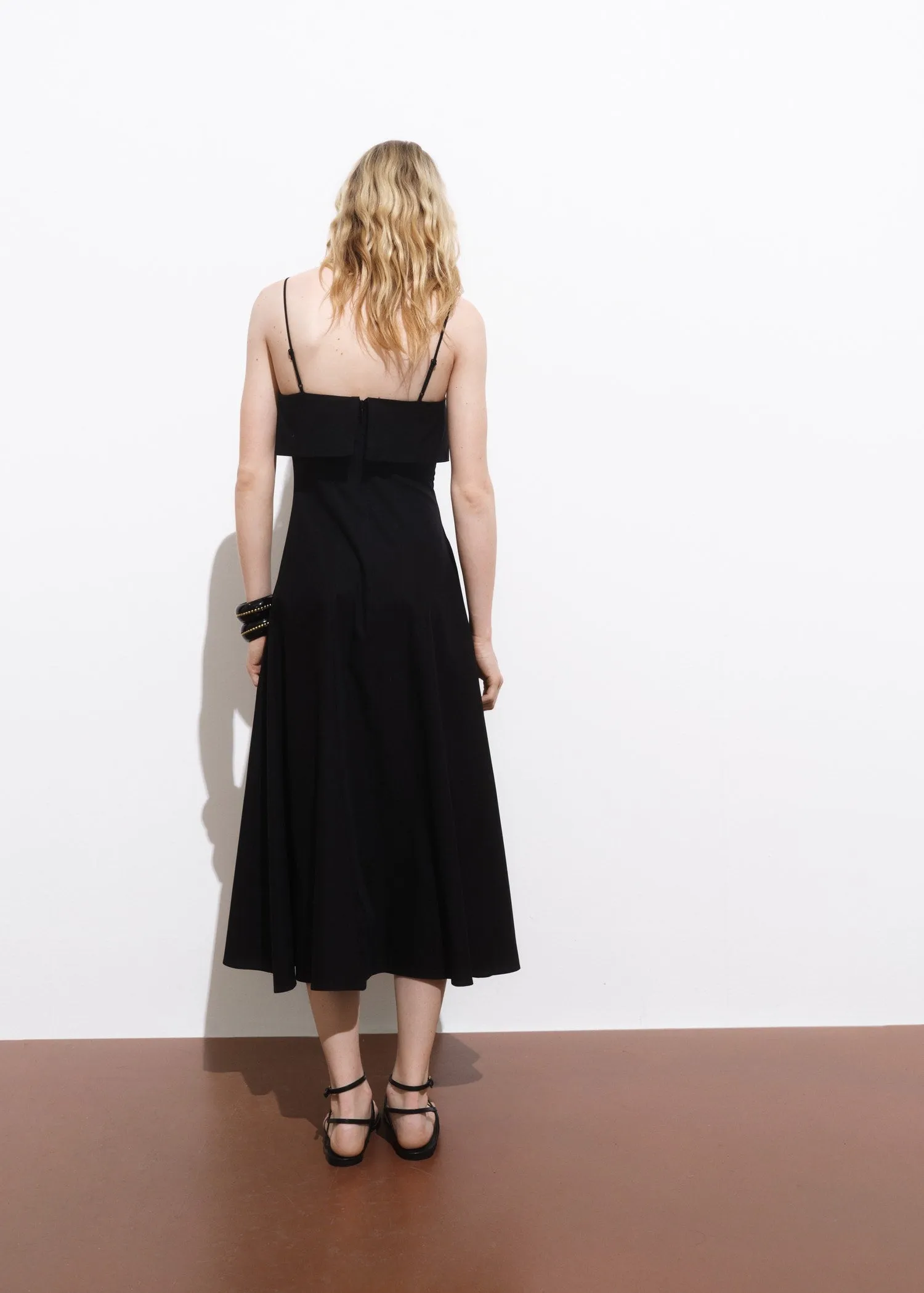 Flared dress with ruffles