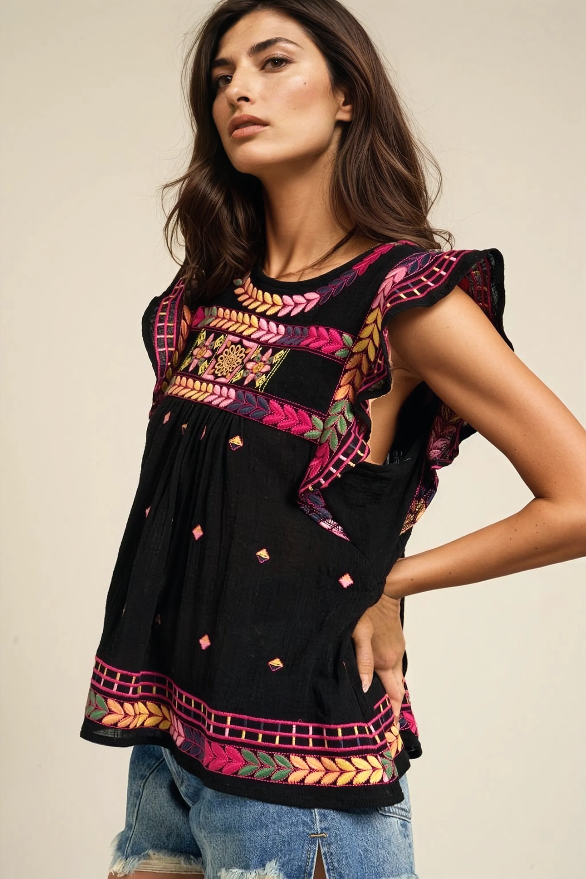 FLUTTER SLEEVE BLOUSE