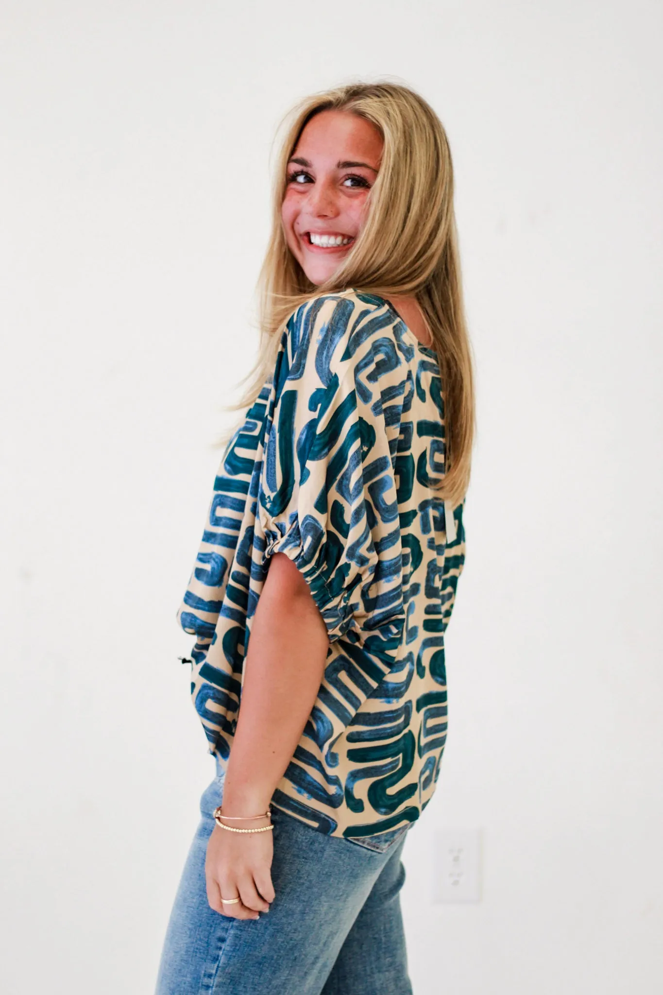 Geometric Glow Blouse in Seashore