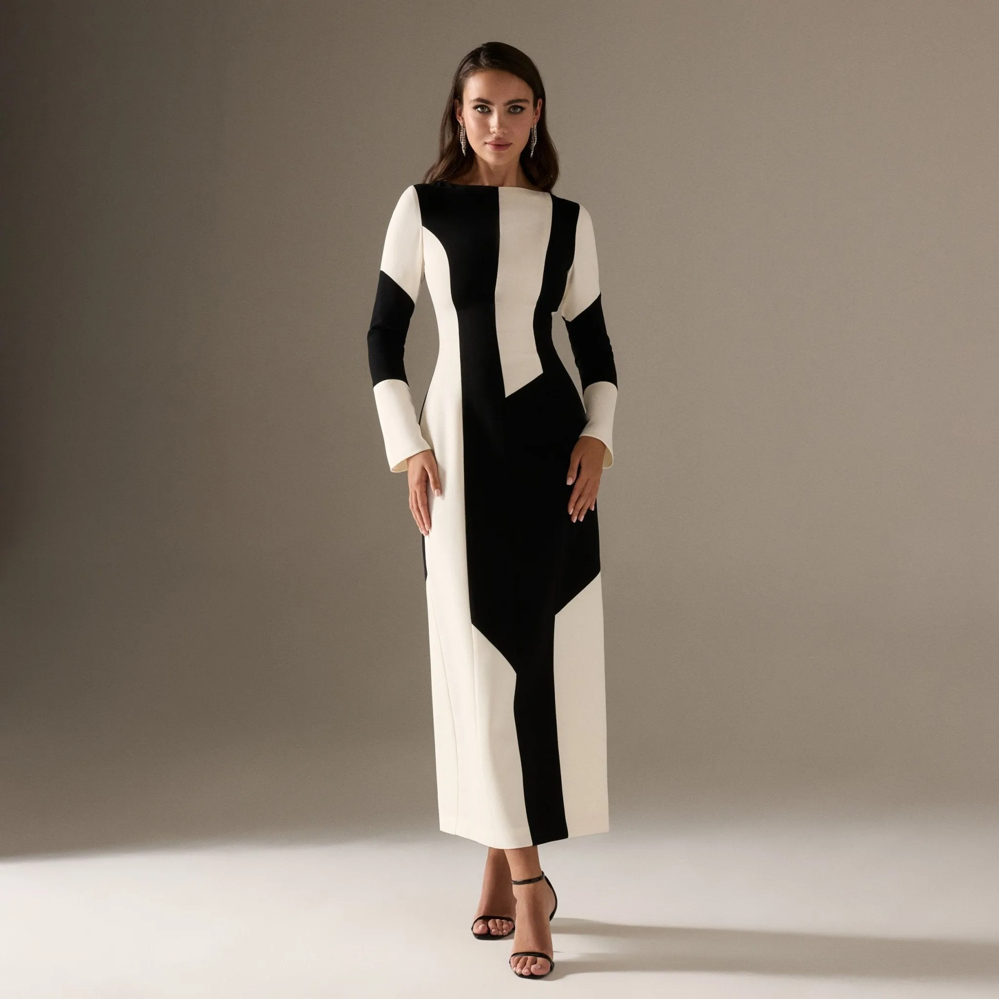 Long Flared Sleeve Midi Crepe dress