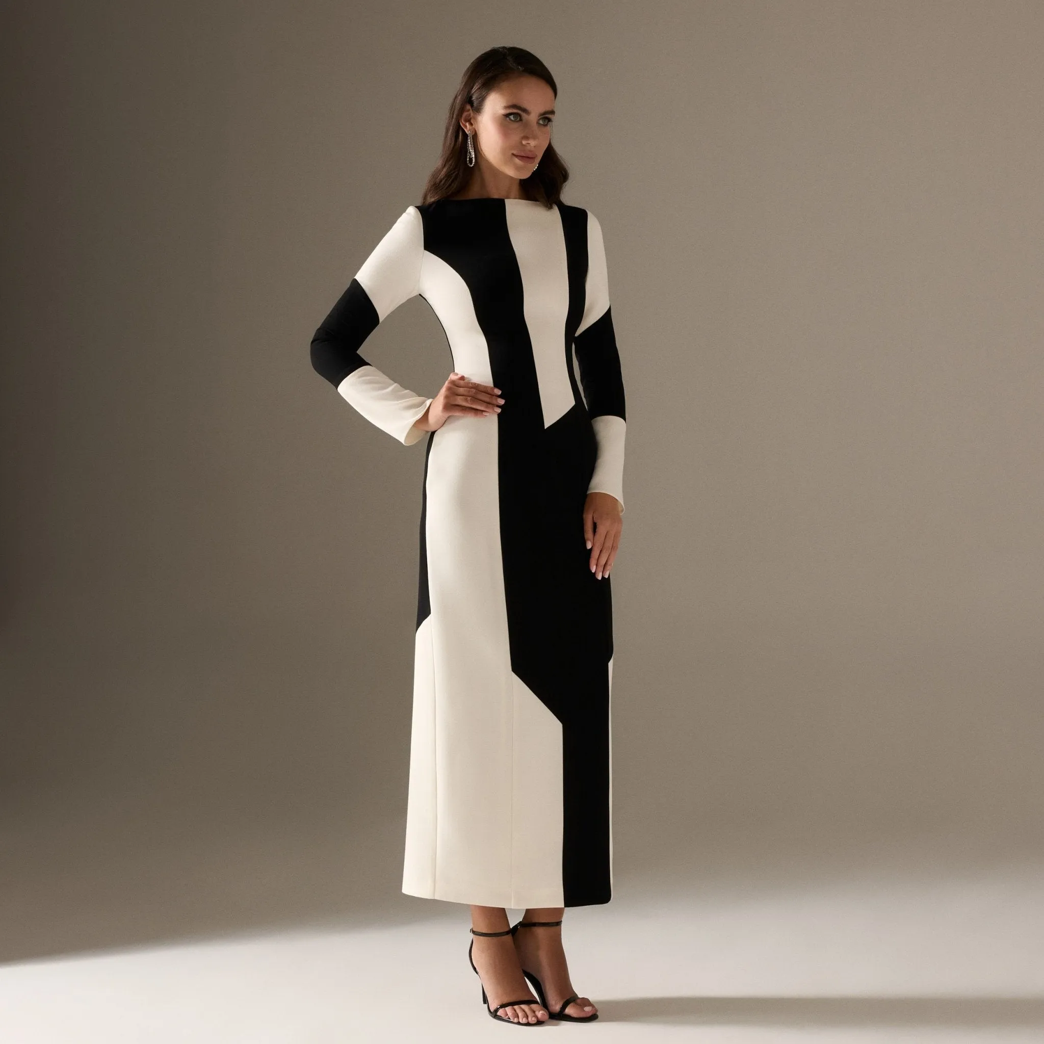 Long Flared Sleeve Midi Crepe dress