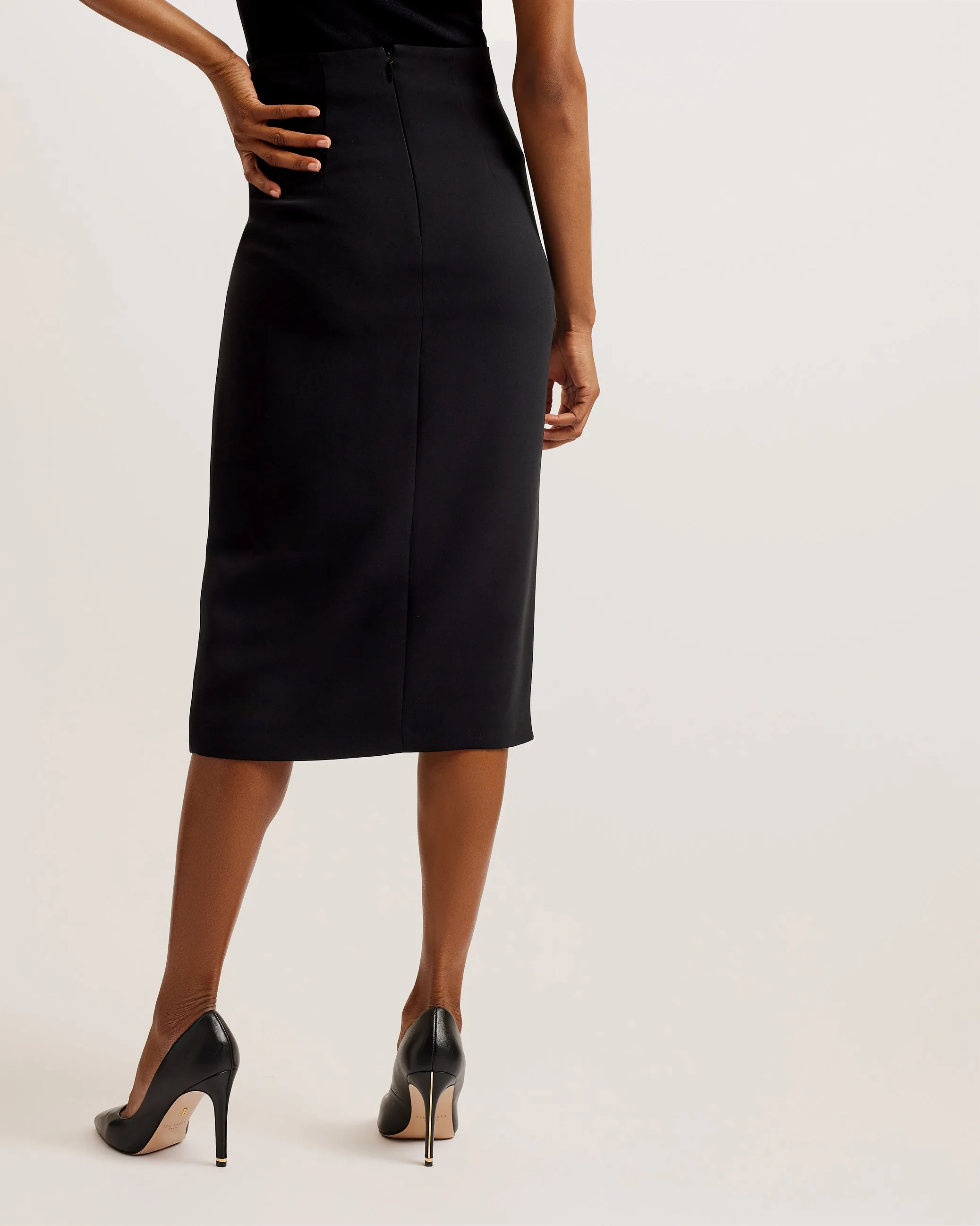 Manabsl Tailored Midi Skirt With Front Split Black