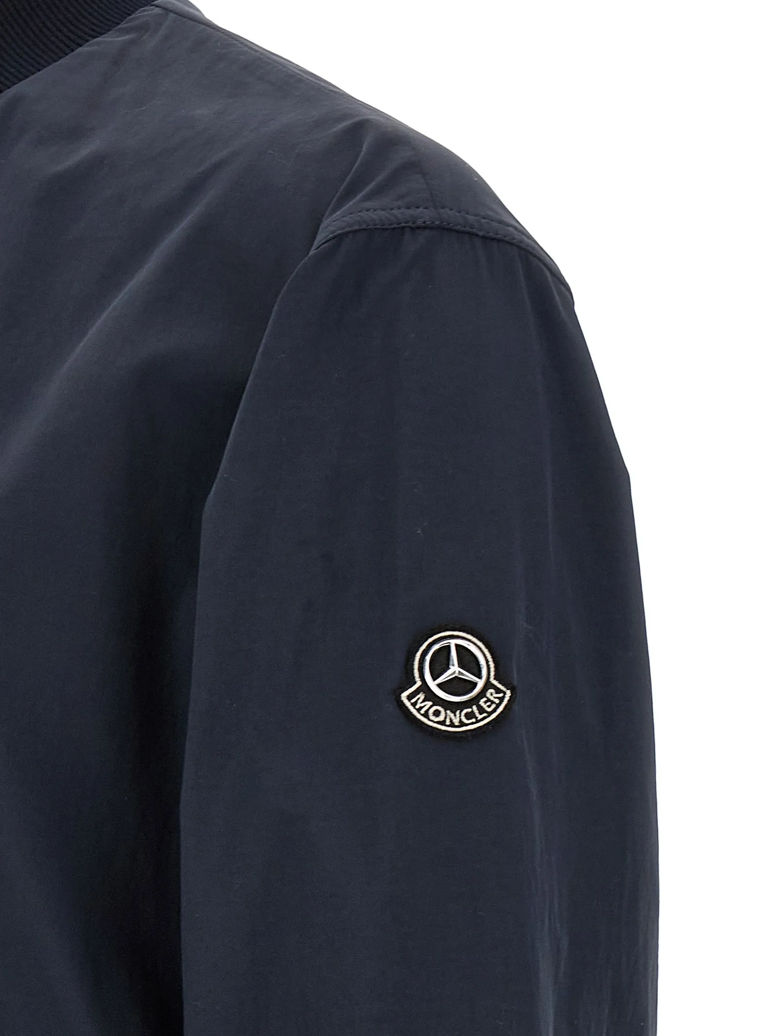 Moncler Genius Moncler X Mercedes Benz av Nigo 'Tatenen' bomberjacka