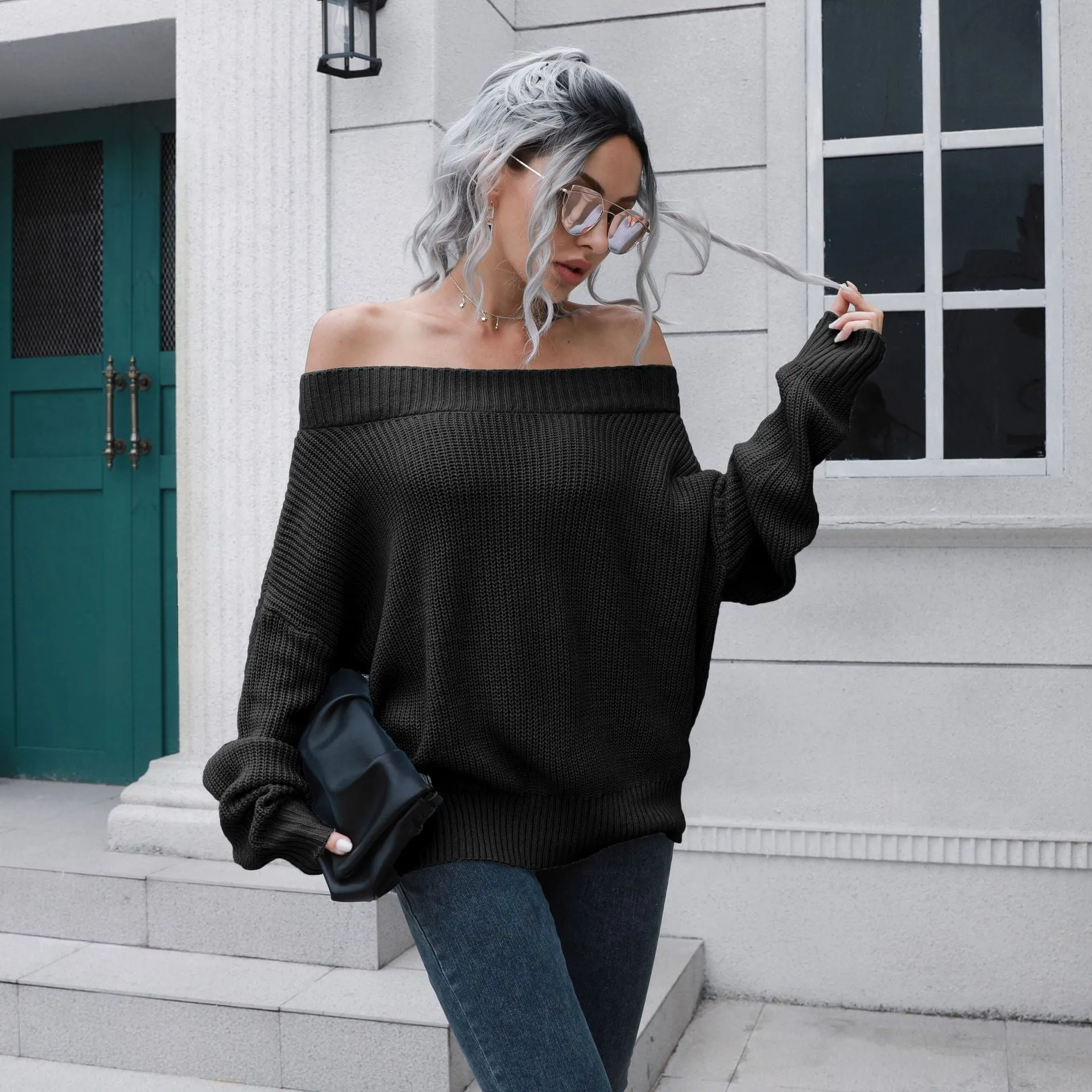Off the Shoulder Knitted Swaeter with Loose Sleeves