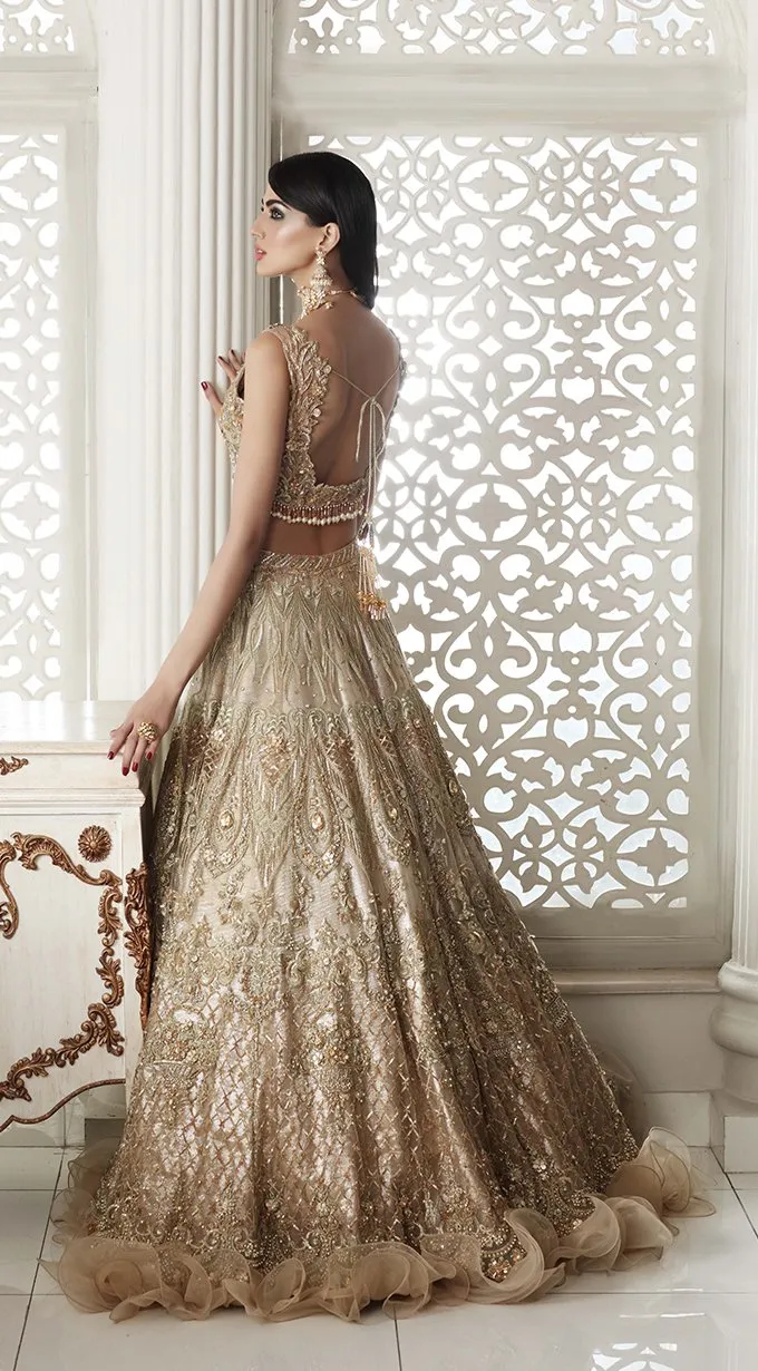 Pakistani Gold Designer Lehenga Choli for Bridal #BN1101