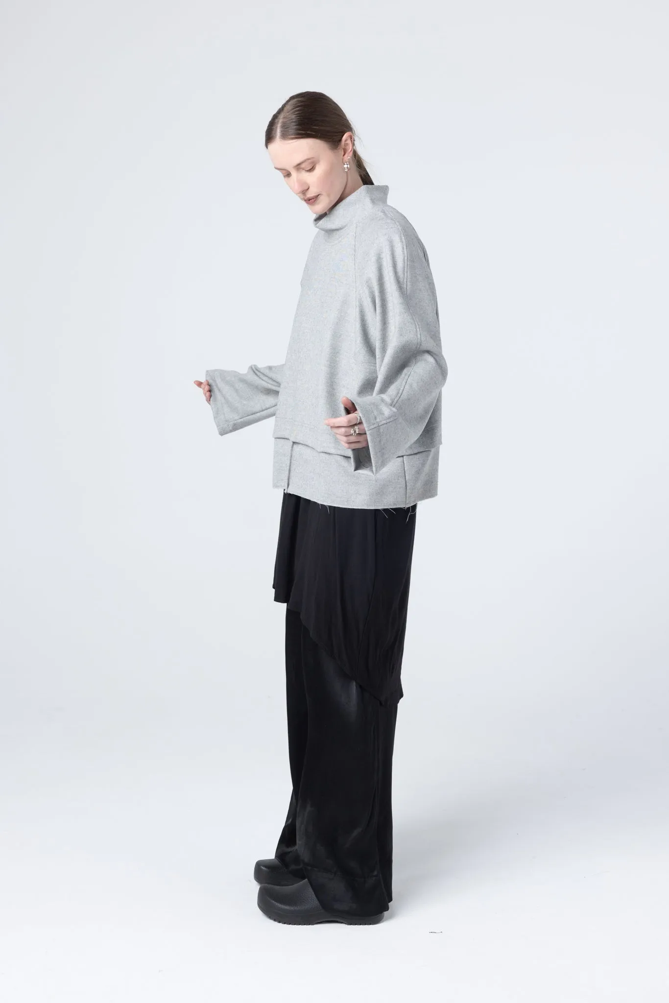 Parka Sweater | Concrete