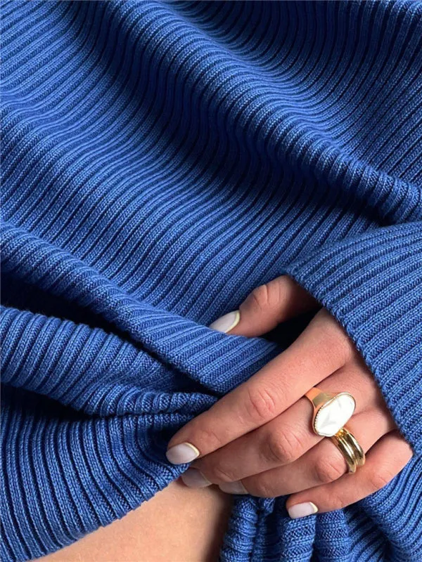 Ribbed Knitted Midi Dress with V-Neck and Long Sleeves