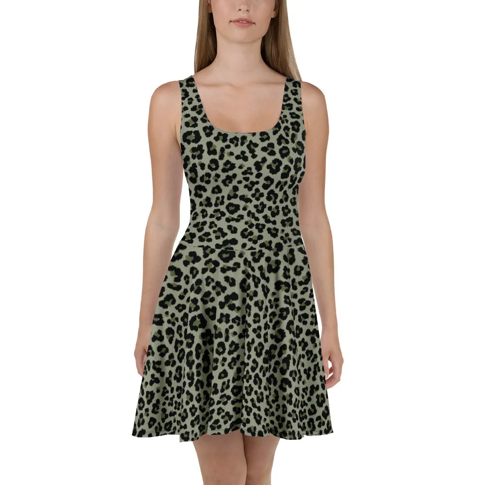 Sleeveless Flare Dress