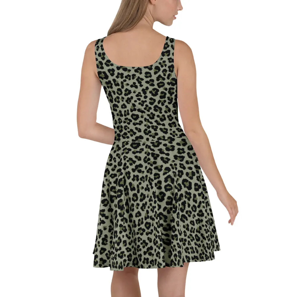 Sleeveless Flare Dress