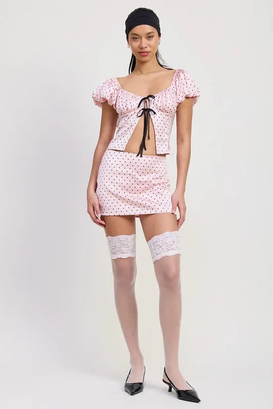 SQAURED NECK POLKA DOT BUBBLE SLEEVE TOP