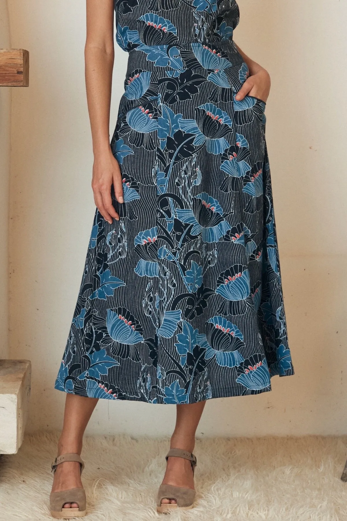 Susanna Skirt - Lotus Navy