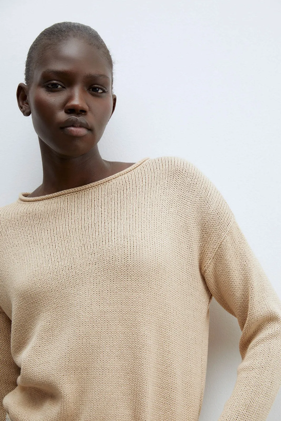 Trim detail plain sweater - Beige