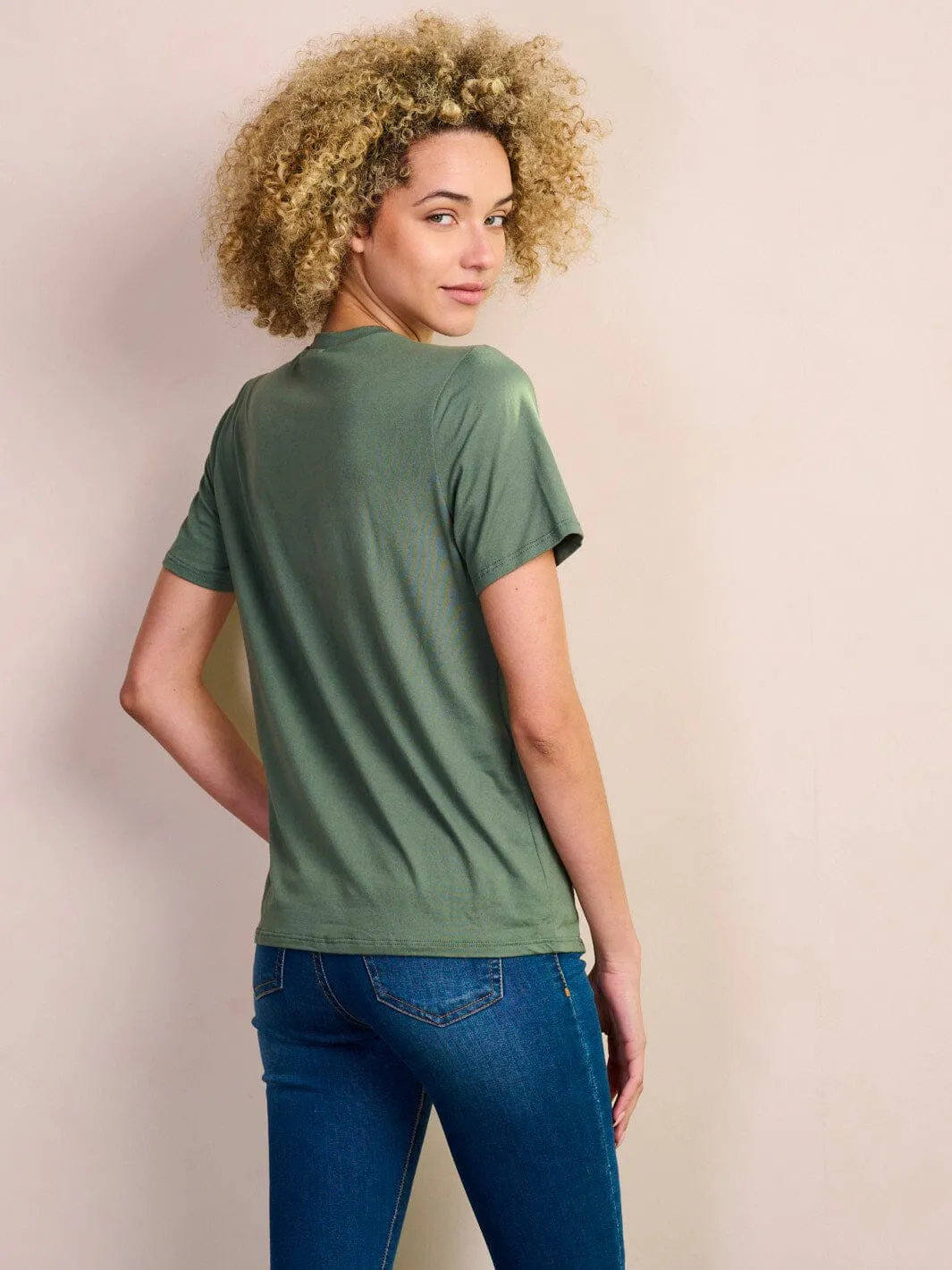 WOMEN'S SHORT SLEEVE GRAPHIC BASIC TOP